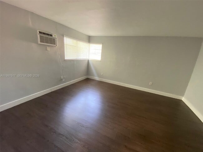 Building Photo - 1334 Alton Rd