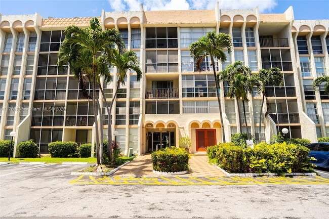 Building Photo - 601 Three Islands Boulevard