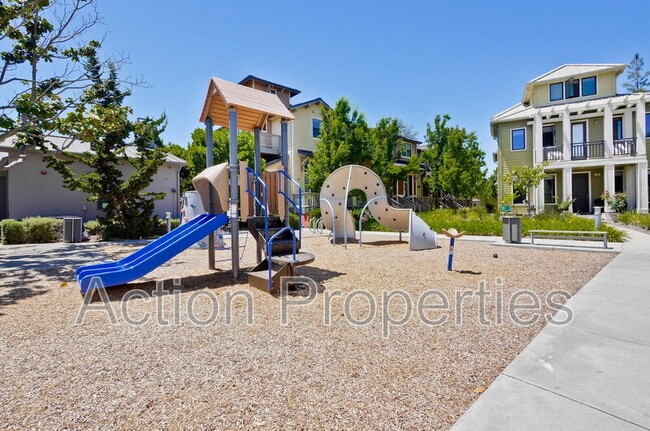 Building Photo - 4206 Rickeys Way