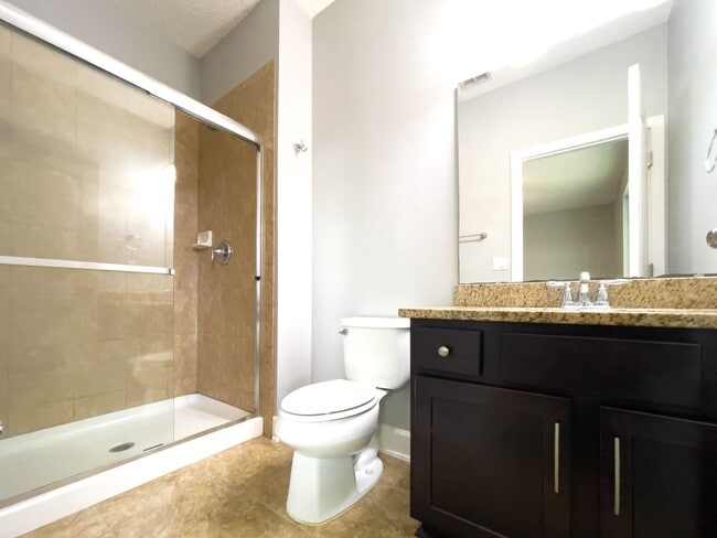 Building Photo - Beautiful 3 story townhome in St Johns Town center area