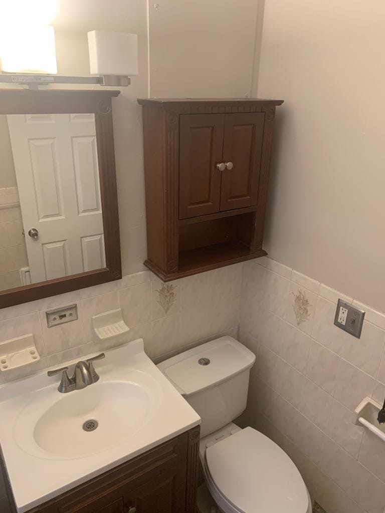 Bathroom - 9032 138th Pl