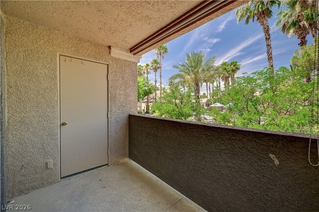 Building Photo - 2300 E Silverado Ranch Blvd