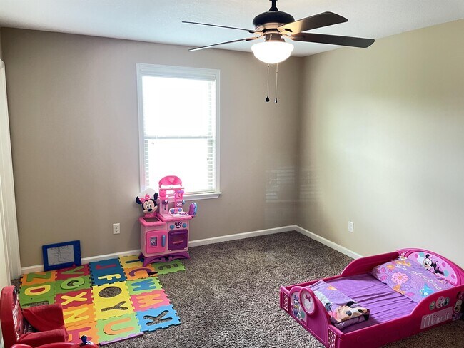 Building Photo - 7308 Sorrel Ct