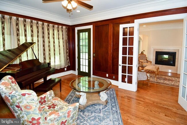 Building Photo - 7104 Old Dominion Dr