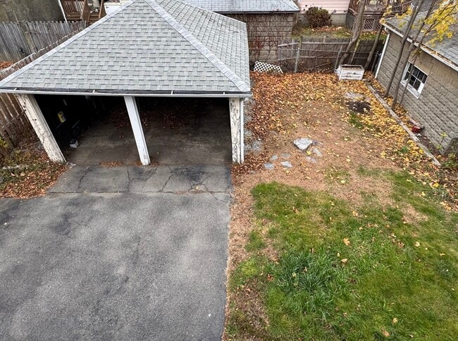 Building Photo - 160 Vassall St