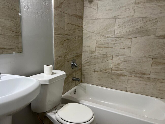 Building Photo - 4351 Hendrix Dr