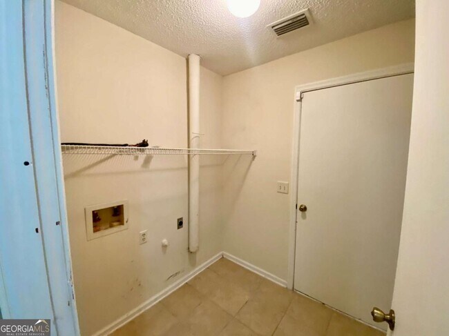 Building Photo - 106 Catauba Ct