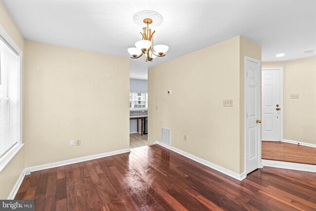 Building Photo - 8540 Harvest View Ct