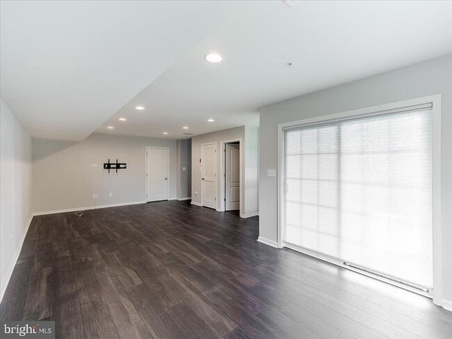 Building Photo - 2305 Maci's Cir