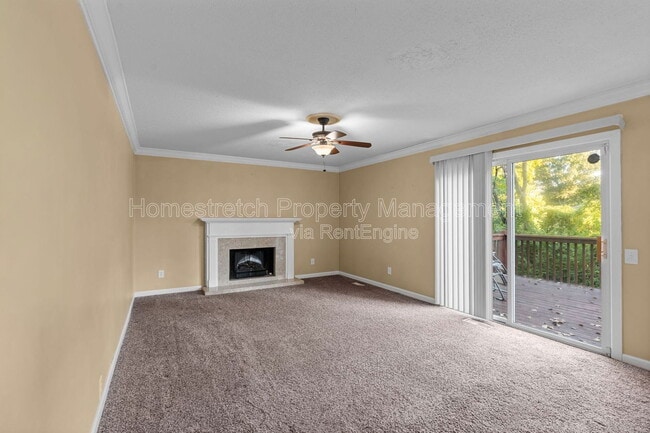 Building Photo - 11860 Shallowbrook Dr