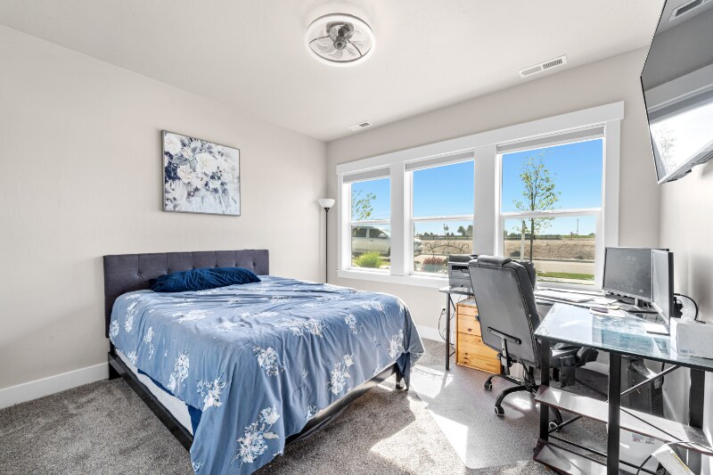 Building Photo - 3056 E Columbus River Ct