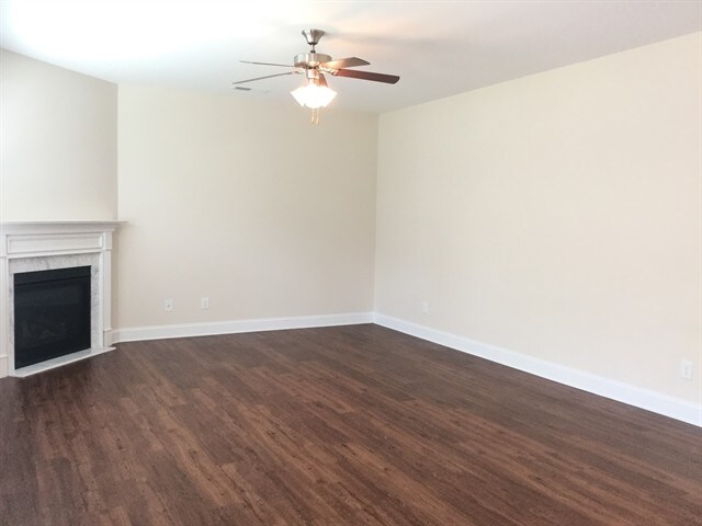 Building Photo - 1023 Monitor Ct