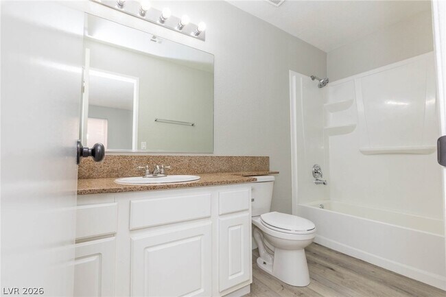 Building Photo - 3151 N Soaring Gulls Dr