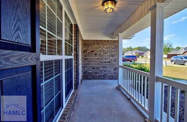 Building Photo - 209 Augusta Way