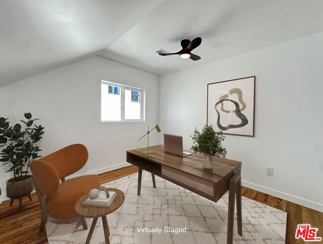 Building Photo - 5930 Willoughby Ave