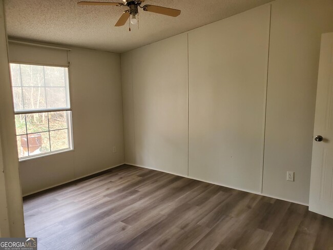 Building Photo - 125 Rhonda Dr