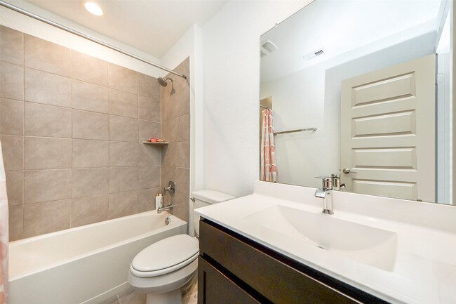 Building Photo - 28938 Yukon River Ct