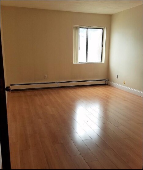 Building Photo - 141 Pierce St