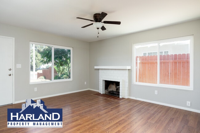 Building Photo - 8547 Aquarius Dr
