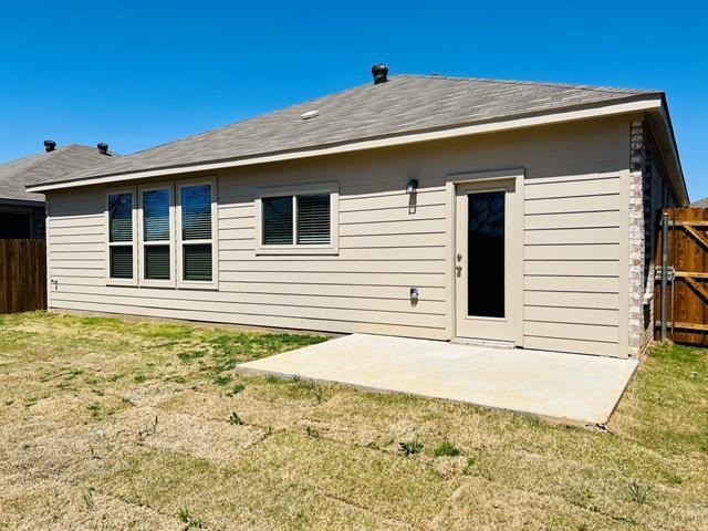 Building Photo - 812 Peaceful Brk Dr