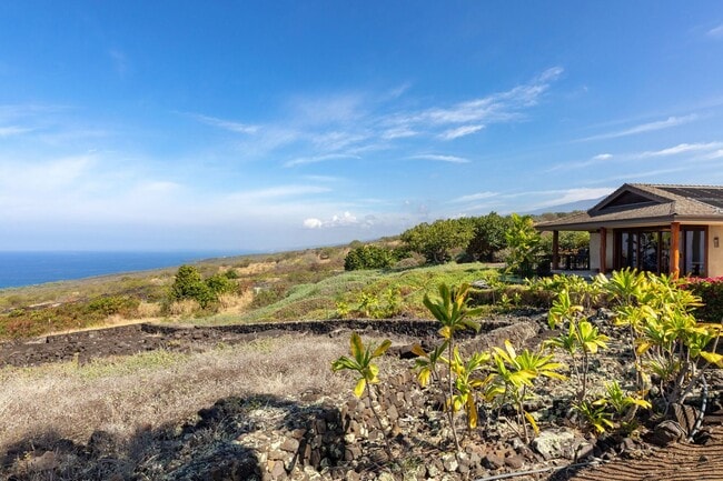 Building Photo - Private Resort-Style Home | Pool, BBQ & Epic Sunsets