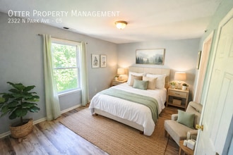 Building Photo - 2322 N Park Ave