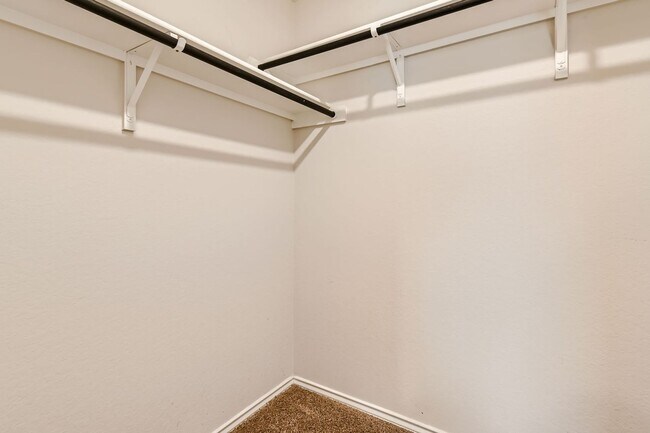 Building Photo - HALF OFF First Month Rent located near Lac...
