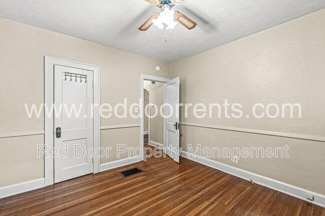 Building Photo - 5440 Carrollton Ave