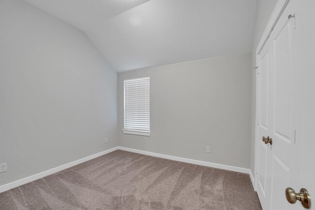 Building Photo - 11242 Buchanan Cvs Ln