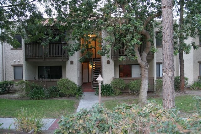 Complex - 1730 S El Camino Real