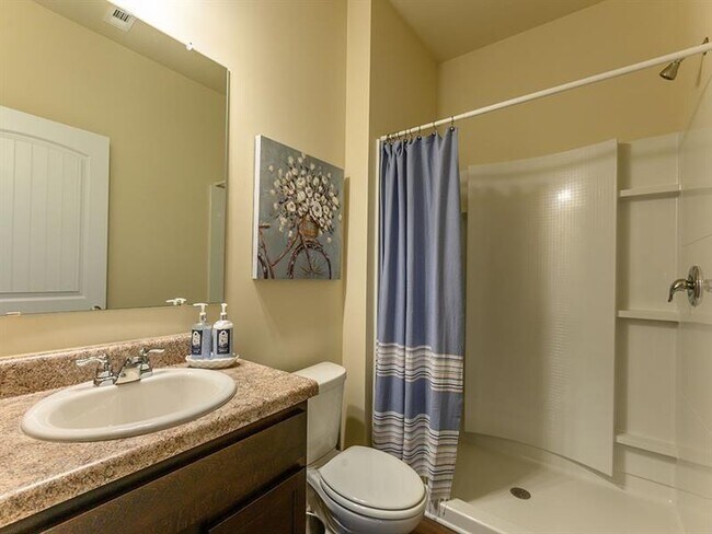 Building Photo - 151 Centennial Ridge Dr