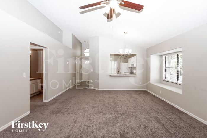 Building Photo - 756 Licaria Dr