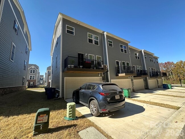 Building Photo - 3502 Timber Ml Dr