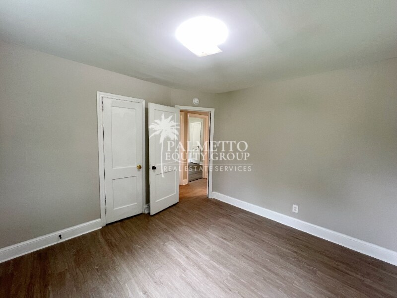 Building Photo - 2506 Belmar St