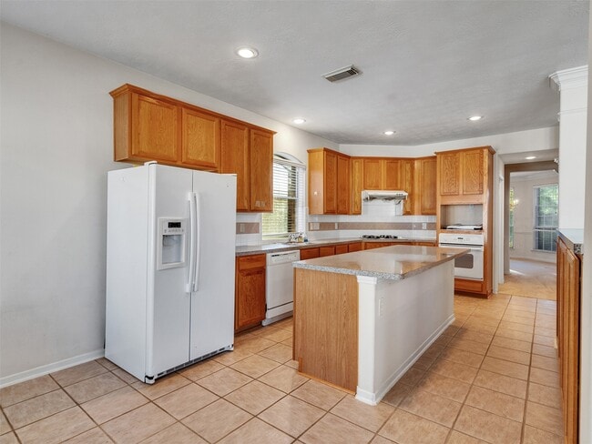 Building Photo - 2638 Long Leaf Dr