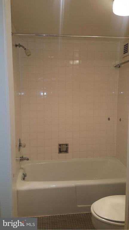 Building Photo - 4515 Willard Ave