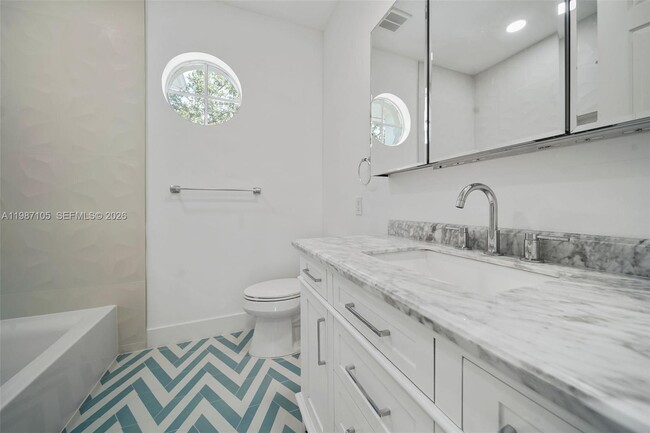 Building Photo - 174 Satin Leaf Dr