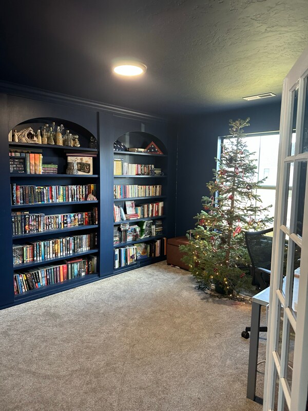 Building Photo - 19359 Spacely Ave