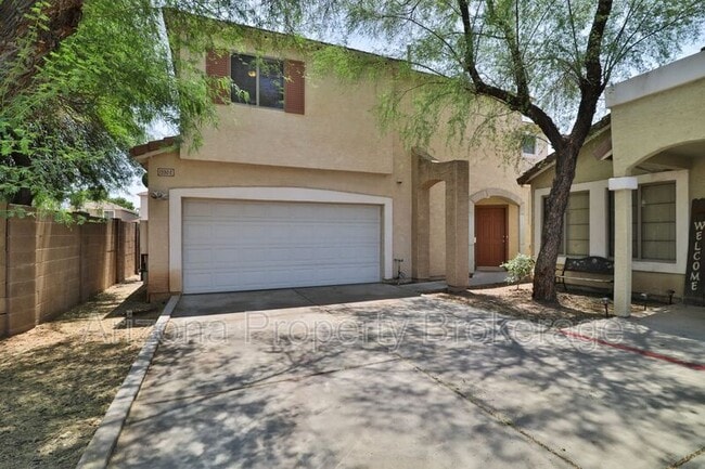 Primary Photo - 1330 S Red Rock St
