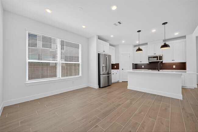 Building Photo - 13085 Brookwood Bnd Ln