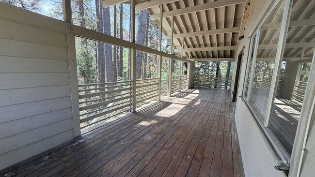 Building Photo - 54141 Pine Crest Ave