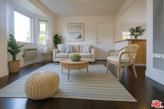 Building Photo - 2140 20th St