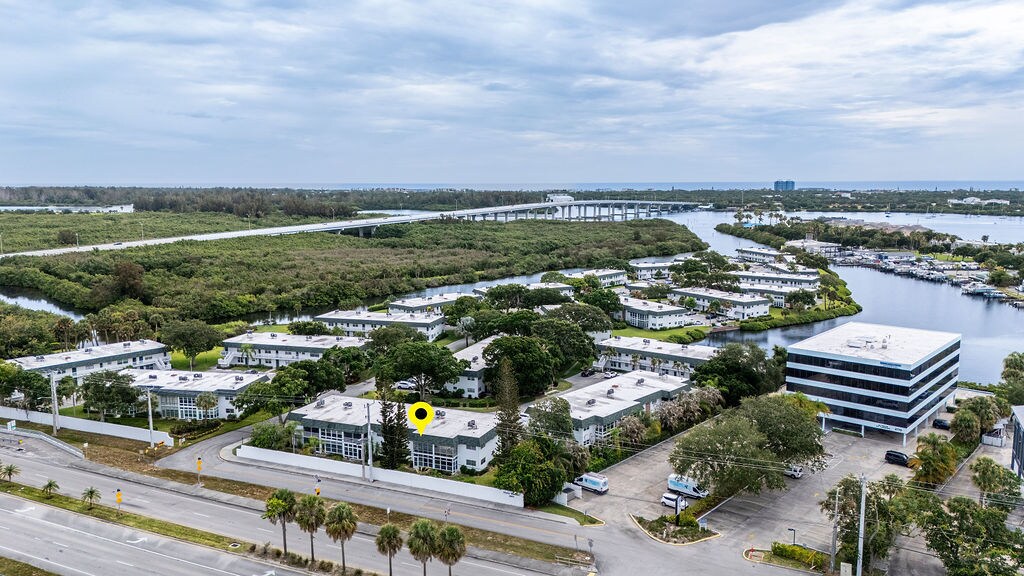 Building Photo - 2800 Indian River Blvd