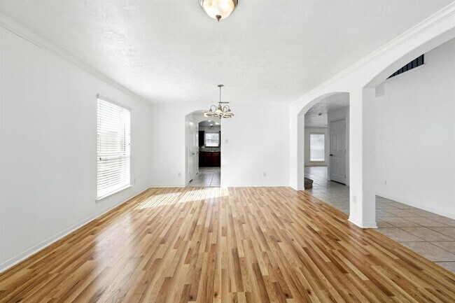 Building Photo - 5103 Beaubridge Ln
