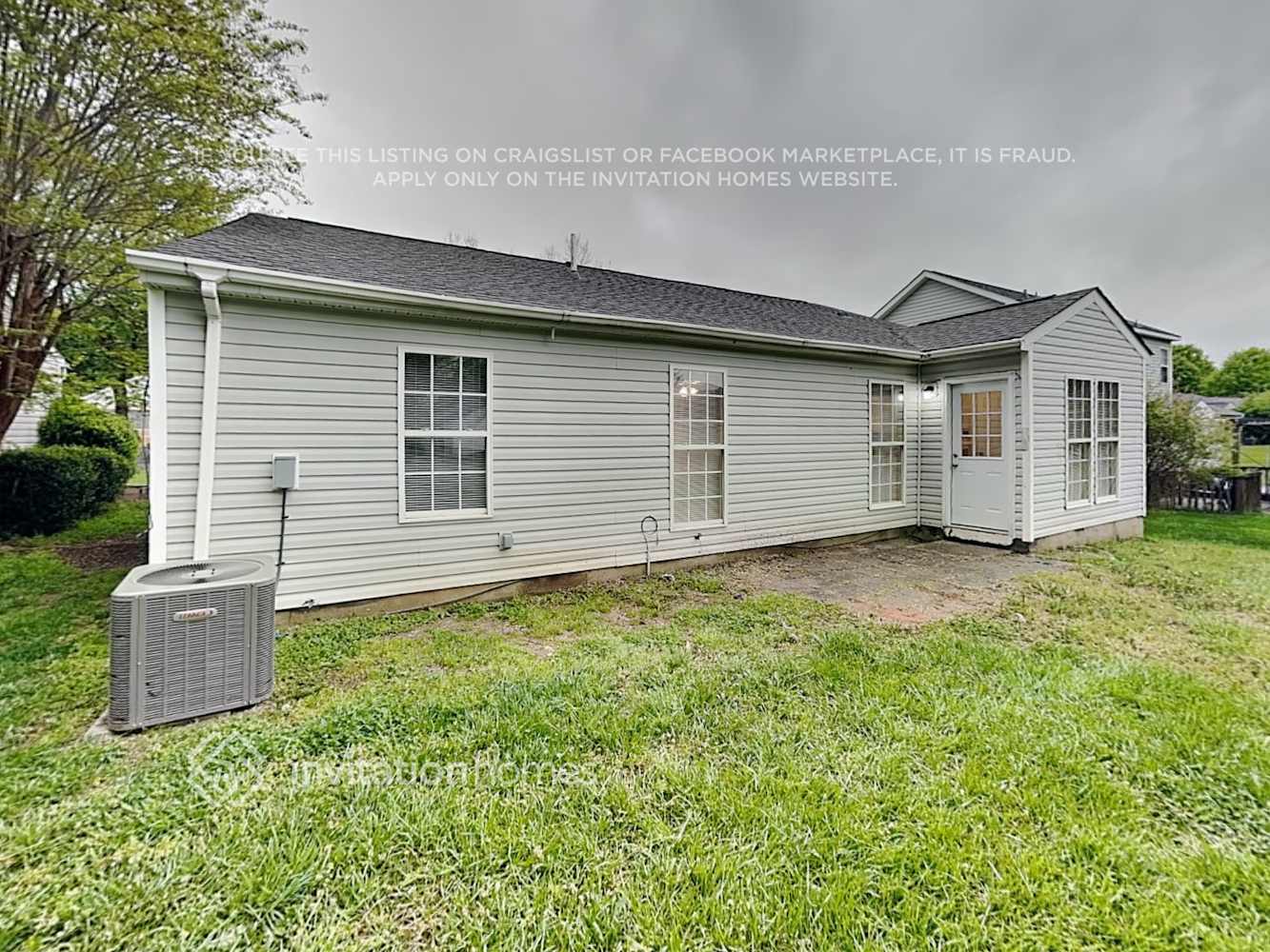 Building Photo - 1707 Oakdale Green Dr