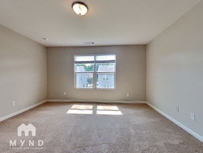 Building Photo - 11973 Fuller St