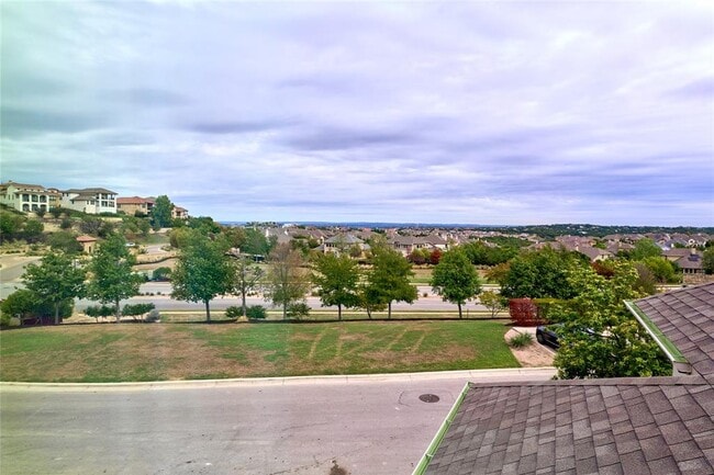 Building Photo - 105 Beneteau Dr