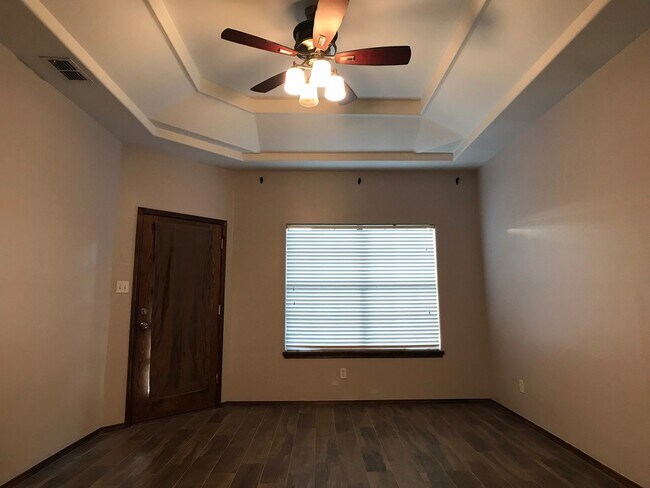Building Photo - 3Bed/2.5Bath Edinburg TX Home For Rent ( Oakland Village )