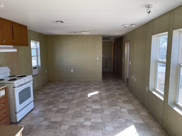 Building Photo - 6503 E Amarillo Blvd