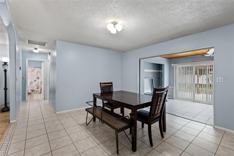 Building Photo - 120 43rd St NW